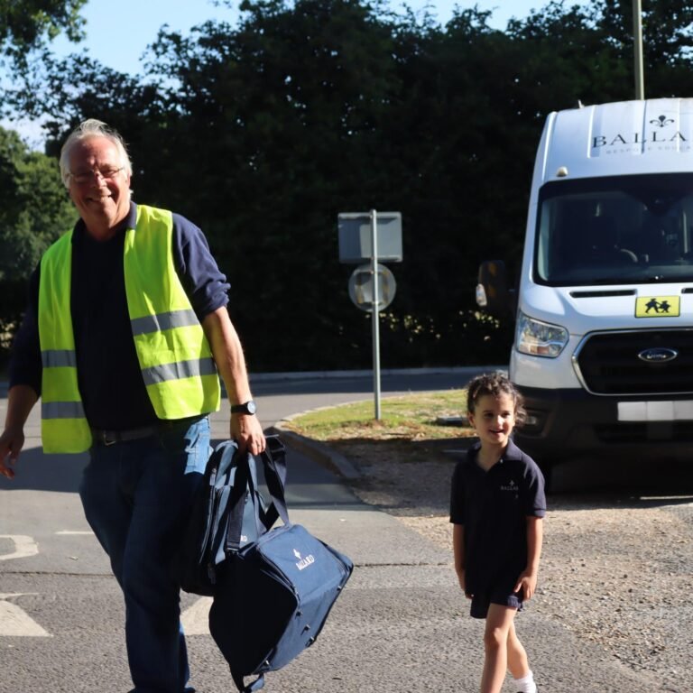 2025.07.11. Life. PP. Minibus Driver And Pupils (5)